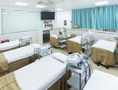 首脑学校环境
